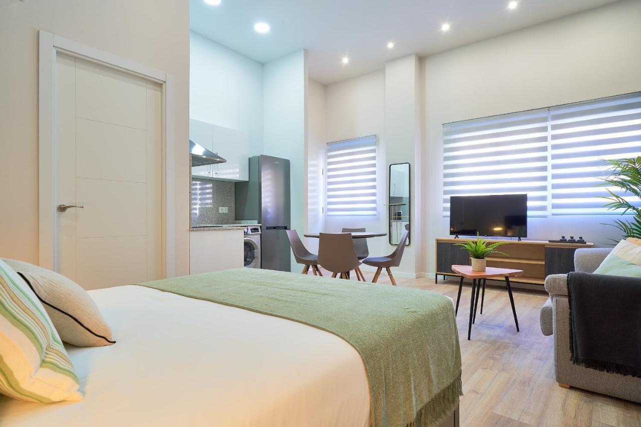 Del Parque Flats Estudio Capuchinos 말라가 외부 사진