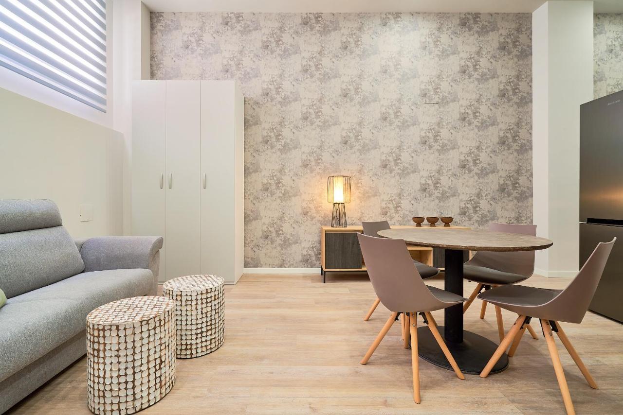 Del Parque Flats Estudio Capuchinos 말라가 외부 사진