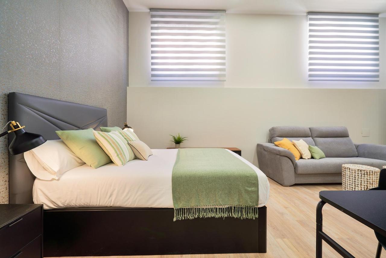 Del Parque Flats Estudio Capuchinos 말라가 외부 사진